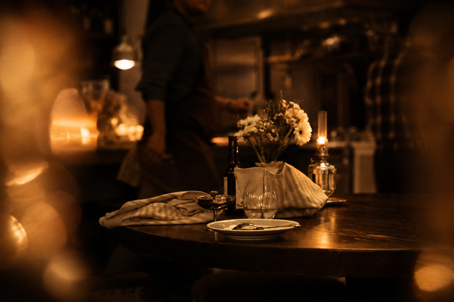 Intimate dinner at Villan in the evening